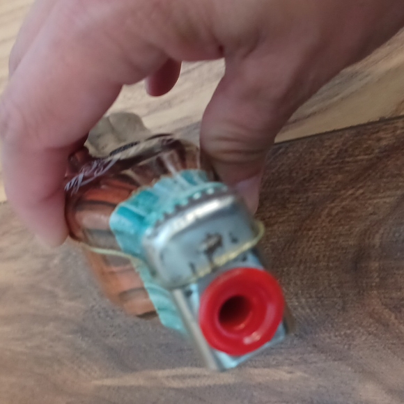 Coca Cola Tin Pencil Sharpener vintage 1996 - Picture 2 of 4